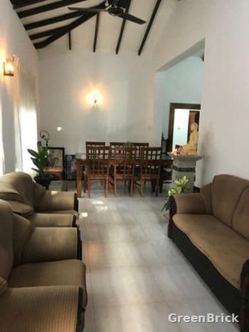House in Matara - Saddhathissa Mawatha, Walgama, Matara.