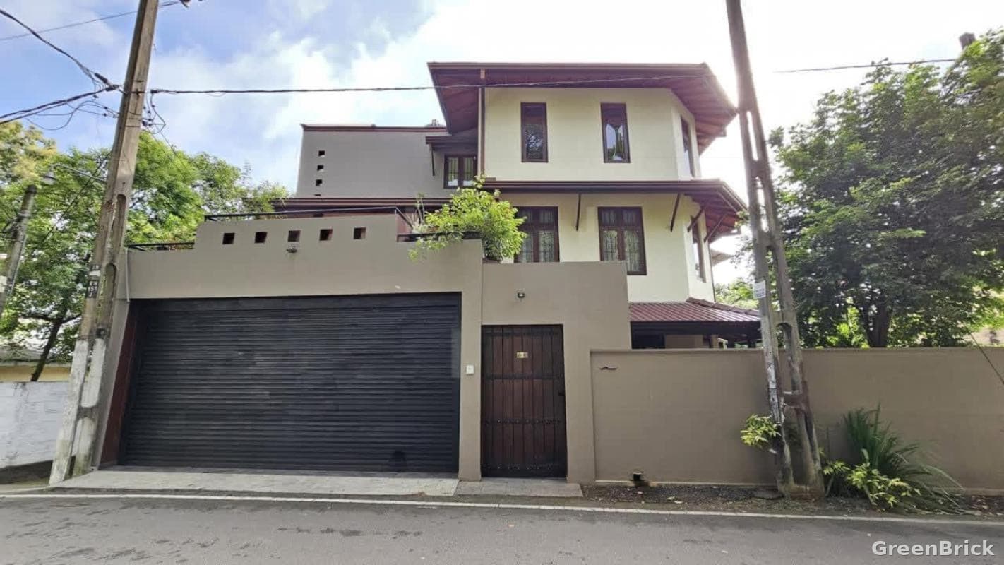 House in Ratnapura - Nawinna Pinnakanda, Ratnapura