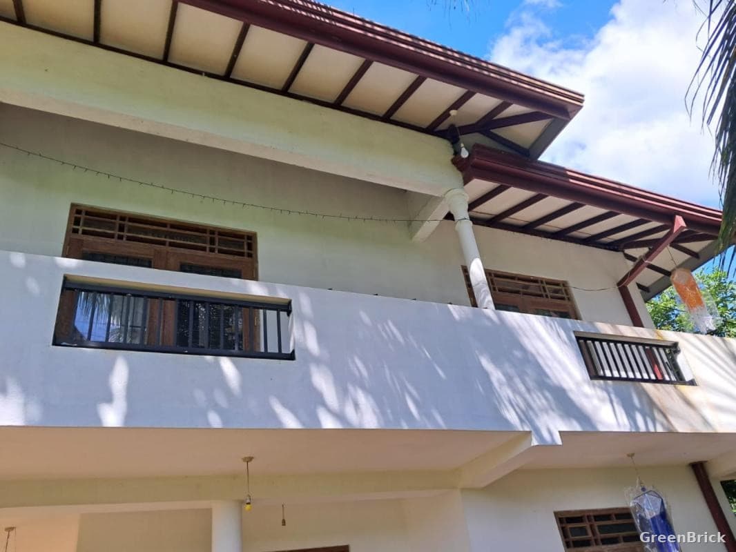 House in Ratnapura - Hidellana, Ratnapura