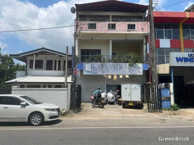 House in Kurunegala - Kurunegala