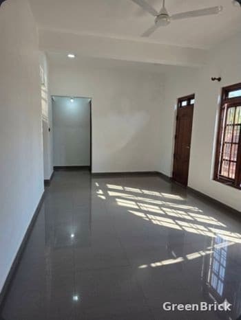 House in Batticaloa - 60/7 Bharathy Lane, 6th Cross, Batticaloa