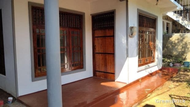 House in Badulla - Yampanawaththa, Badulla