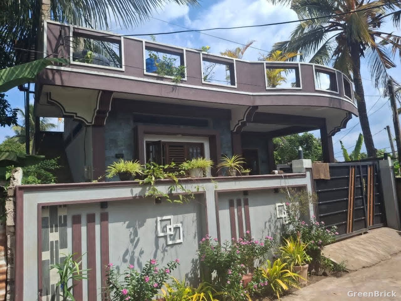 House in Trincomalee - Keniyadi, Trincomalee