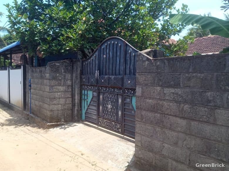 House in Ampara - Natpiddimunai, Ampara
