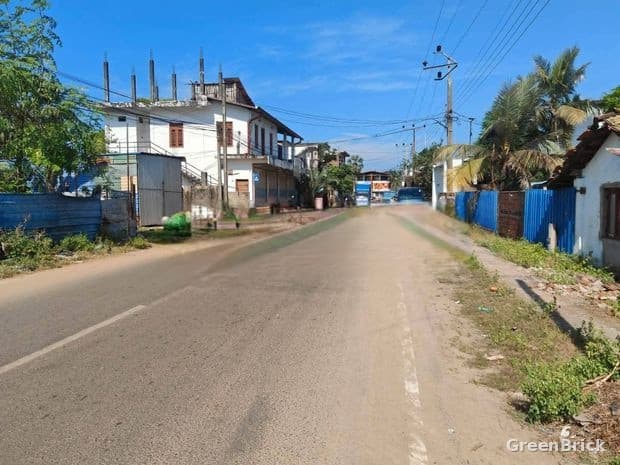 Land in Batticaloa - Jumma Masjid Road, Valaichchenai, Batticaloa
