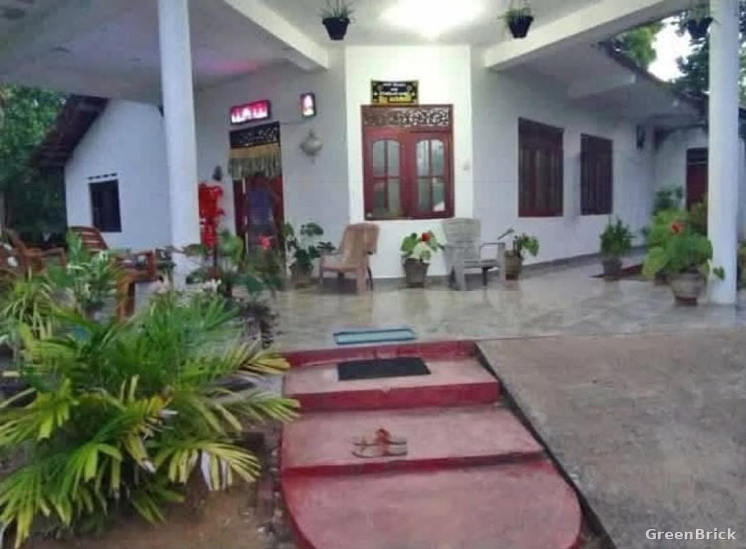 House in Hambantota - Hungama, Hambantota