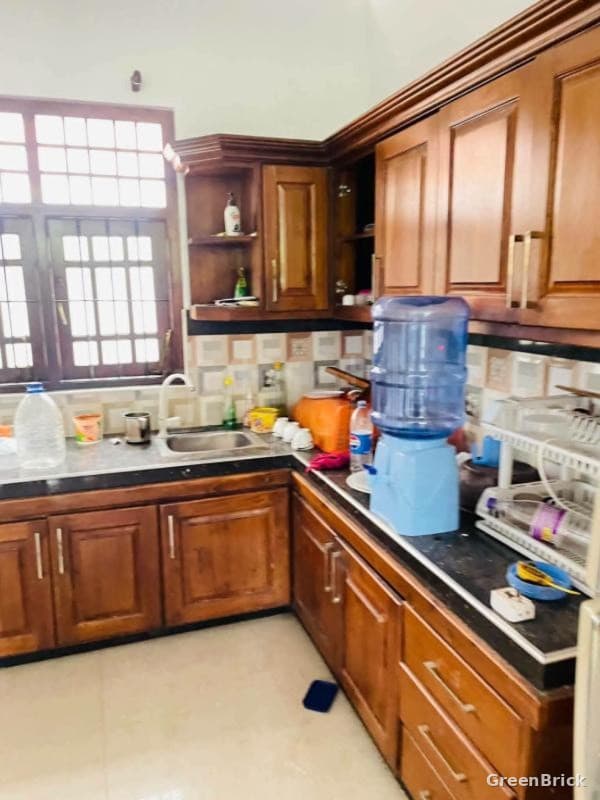 House in Kurunegala - Kurunegala