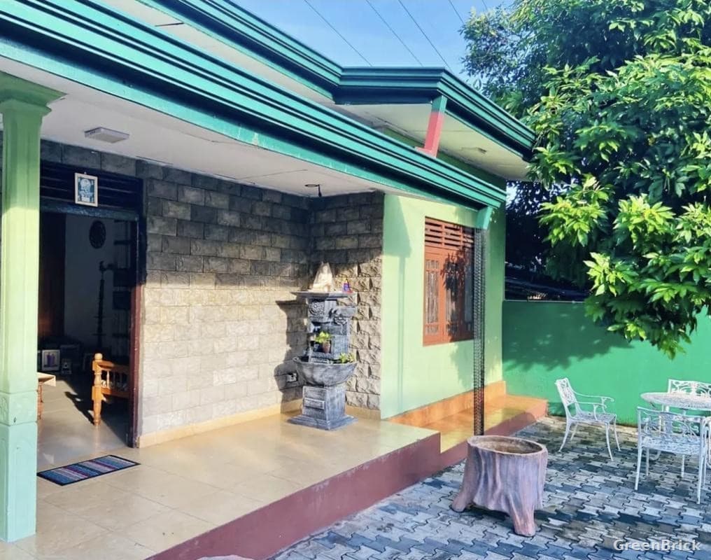 House in Gampaha - Kadawatha, Gampaha